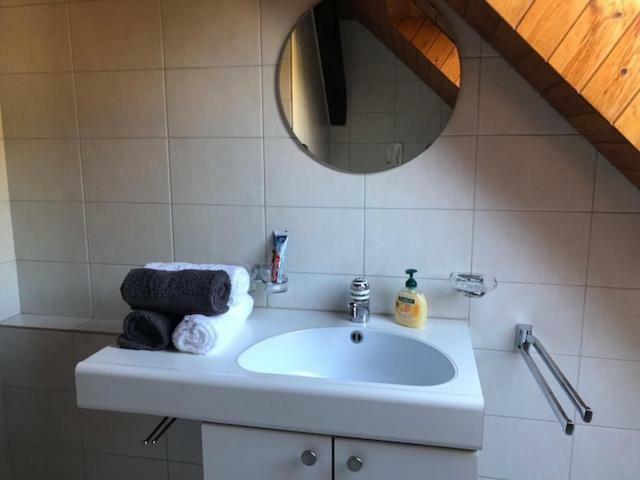 A&B Casa Blanca Apartman Hotel เว็ททิงเงน ภายนอก รูปภาพ